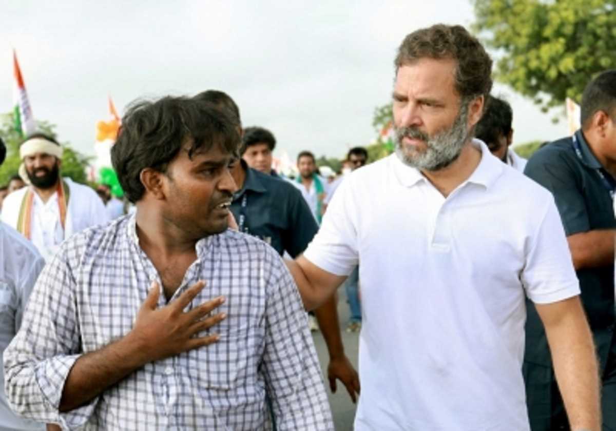 आंध्र प्रदेश में राहुल गांधी की यात्रा तीसरे दिन भी जारी आंध्र प्रदेश में राहुल गांधी की यात्रा तीसरे दिन भी जारी